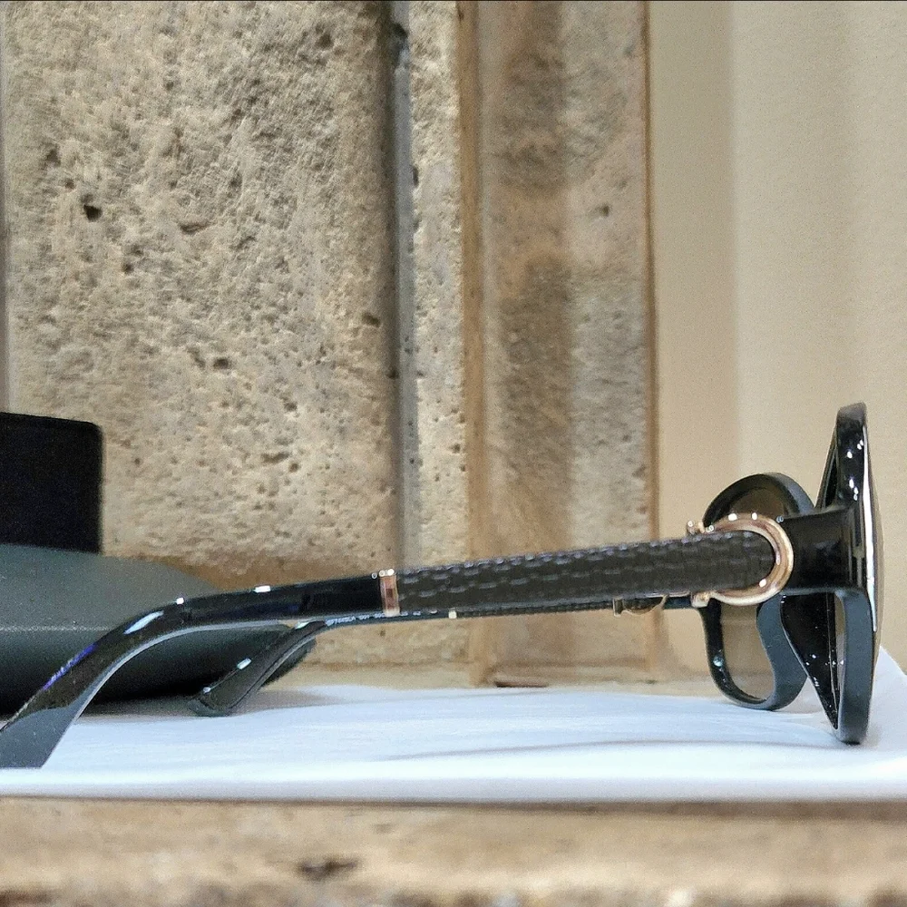 Salvatore Ferragamo Butterfly Sunglasses(SF744SLA) With Case 59MM - Picture 5 of 17